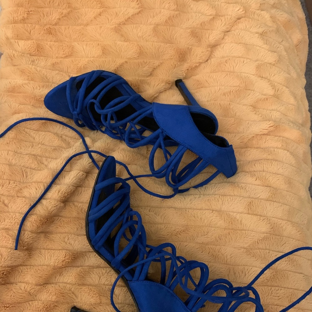 Zara blue suede heels